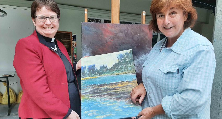 The Rev’d Dr Margaret Wesley and local artist Sue Webster