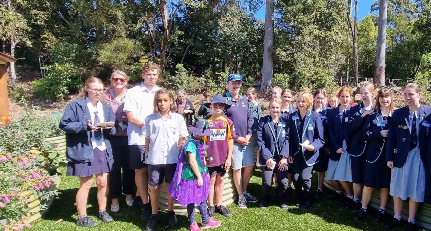 Inaugural Flinders Environment Summit guests visit the Primary School's Edible Garden Project