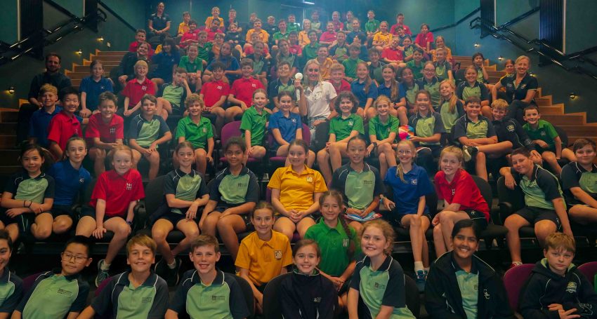 Taylor McKeown visiting Coomera Anglican College Year 5 students