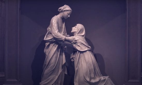 Statue of the visitation